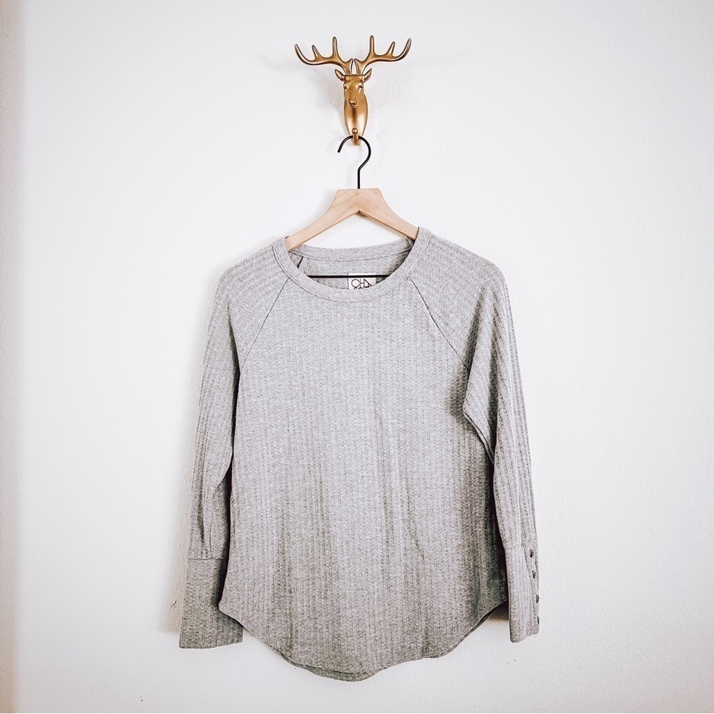 Chaser Women's Gray Pullover Sweater Size Medium